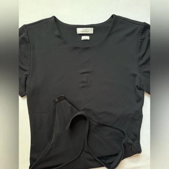 Aritzia Babaton Contour Short Sleeve Black Bodysuit - Picture 6 of 7